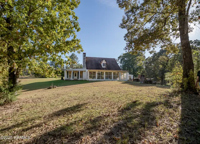 $840,000 | 2782 St Landry Highway, St. Landry, LA 71367