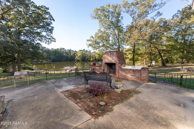 $840,000 | 2782 St Landry Highway, St. Landry, LA 71367