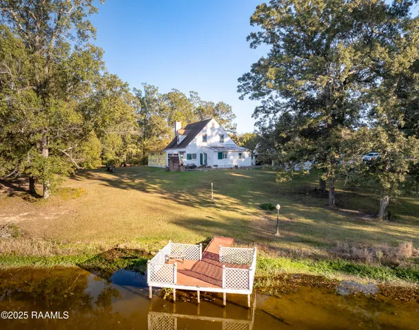 $840,000 | 2782 St Landry Highway, St. Landry, LA 71367
