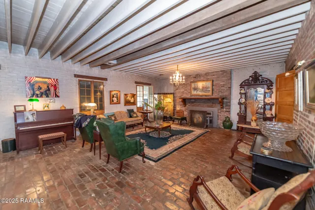 $840,000 | 2782 St Landry Highway, St. Landry, LA 71367