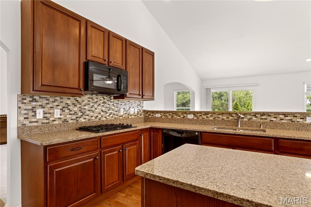 1220 Birch Meadow Court High Ridge, MO 63049 - Photo 14 of 60