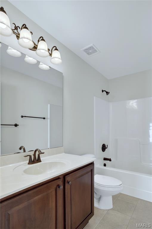 1220 Birch Meadow Court High Ridge, MO 63049 - Photo 35 of 60