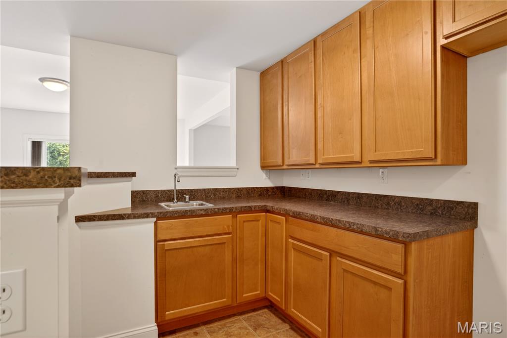 1220 Birch Meadow Court High Ridge, MO 63049 - Photo 37 of 60