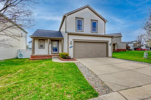 $2,400 | 10217 Meadow Crest Court, Holly, MI 48442