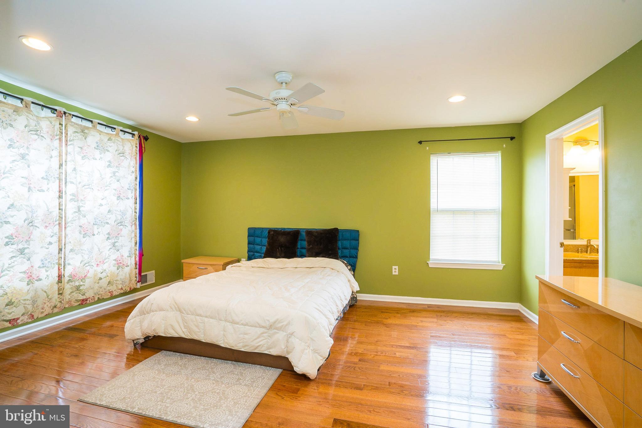 8 Port Mercer Road Trenton, NJ 08648 - Photo 22 of 28