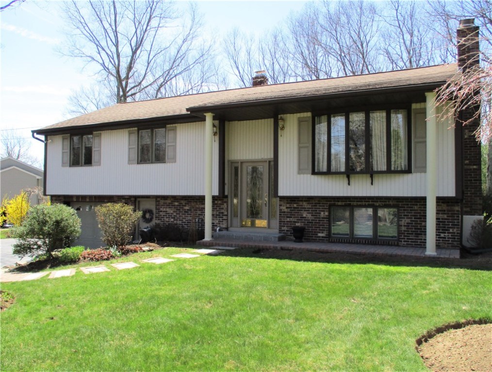 199 Ridge Road Smithfield, RI 02917 - Photo 1 of 32
