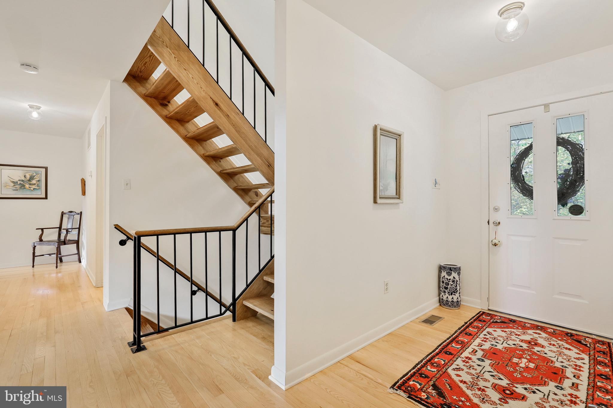 13455 Highland Road Highland, MD 20777 - Photo 12 of 105 Foyer