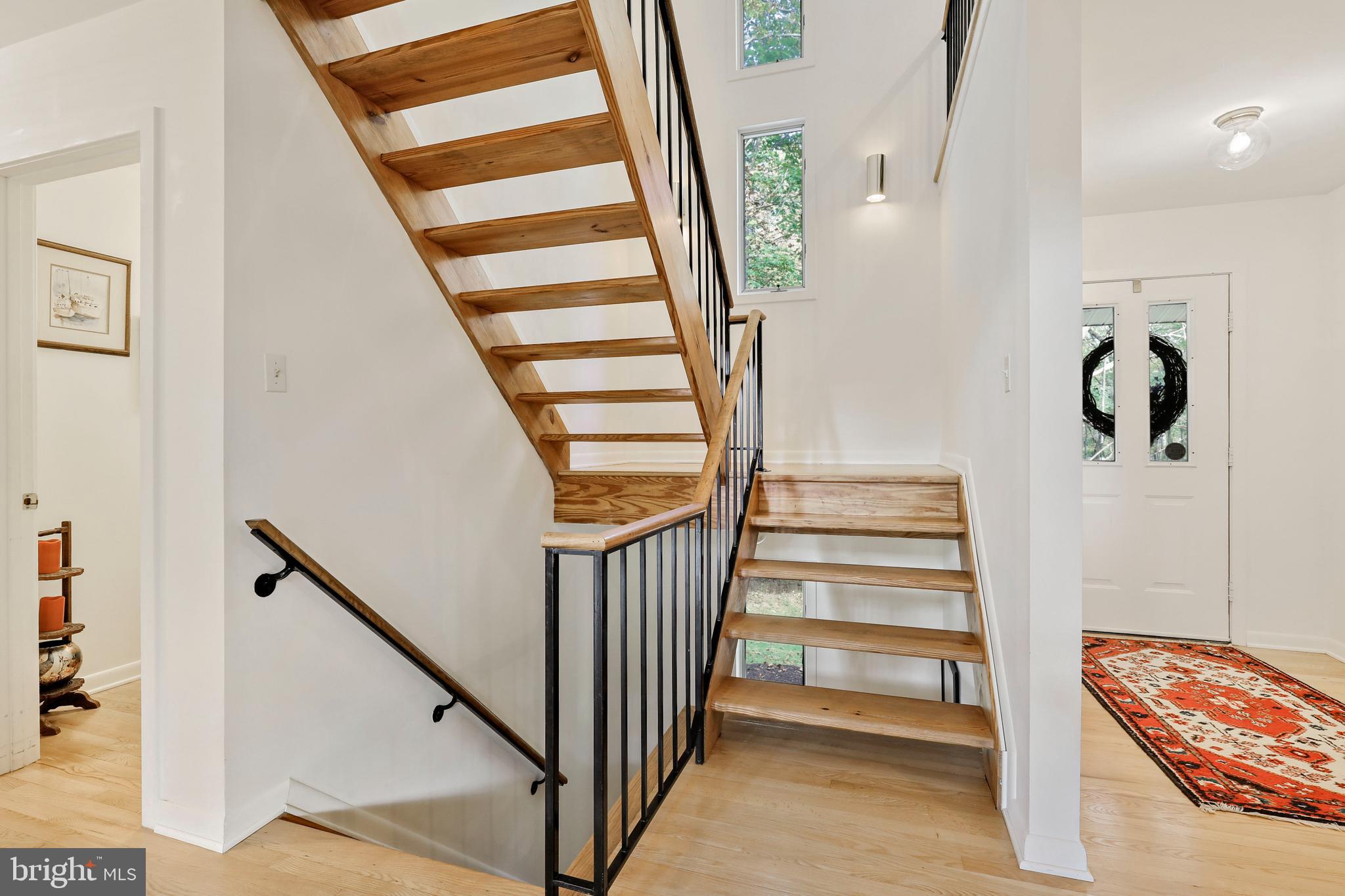 13455 Highland Road Highland, MD 20777 - Photo 13 of 105 Stairways