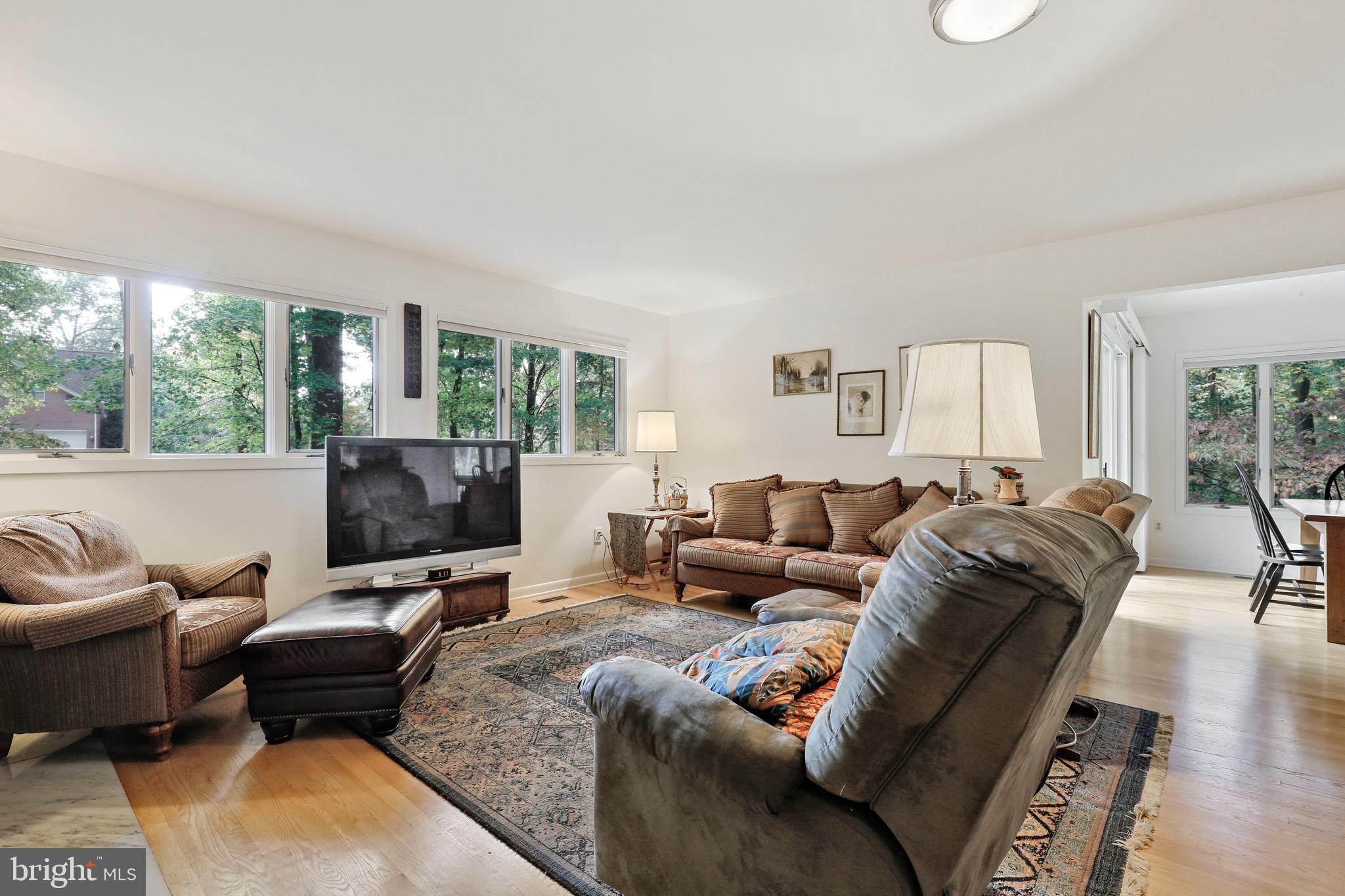 13455 Highland Road Highland, MD 20777 - Photo 19 of 105 Family Room