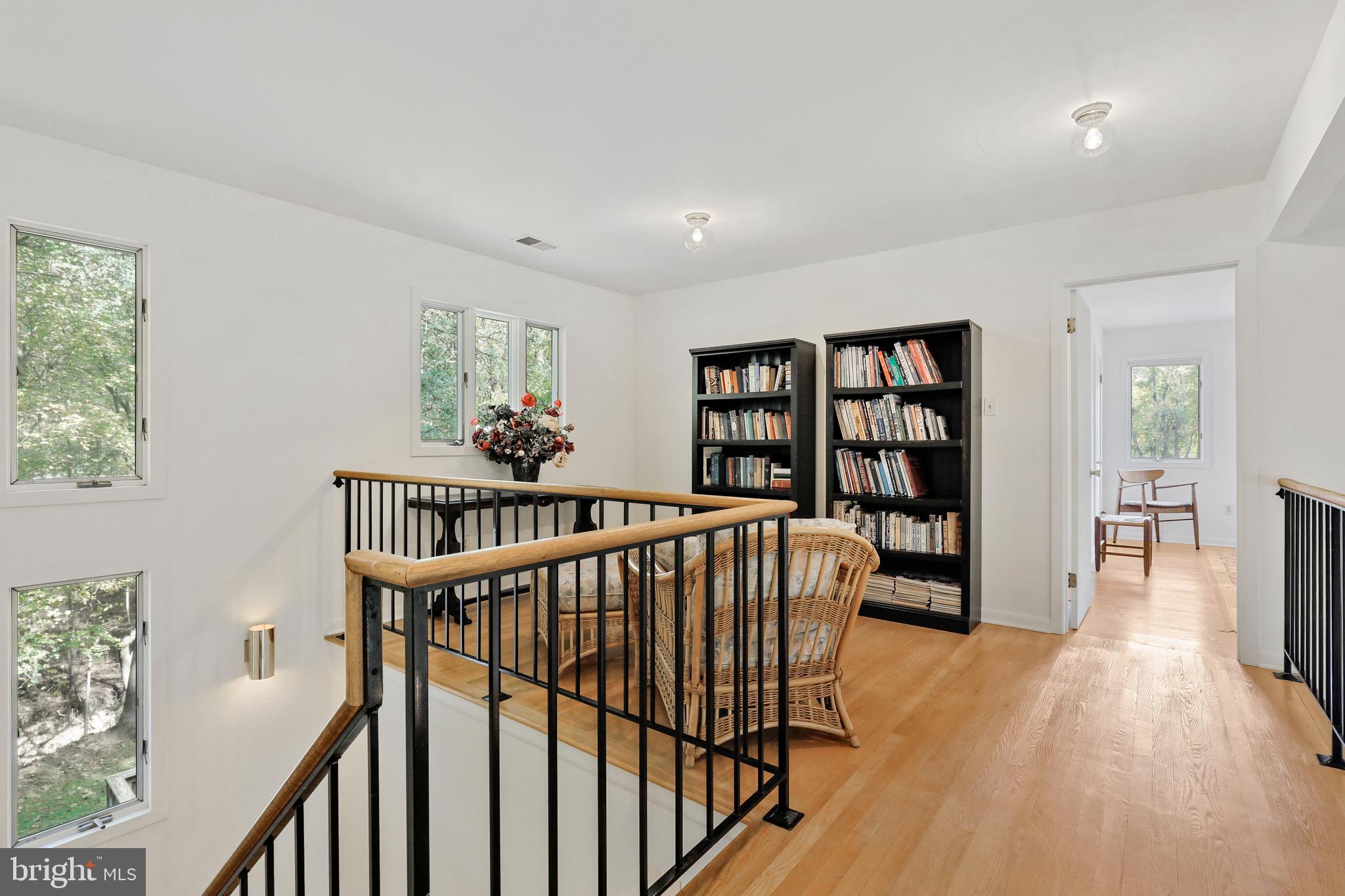 13455 Highland Road Highland, MD 20777 - Photo 52 of 105 Upper-Level Hallway