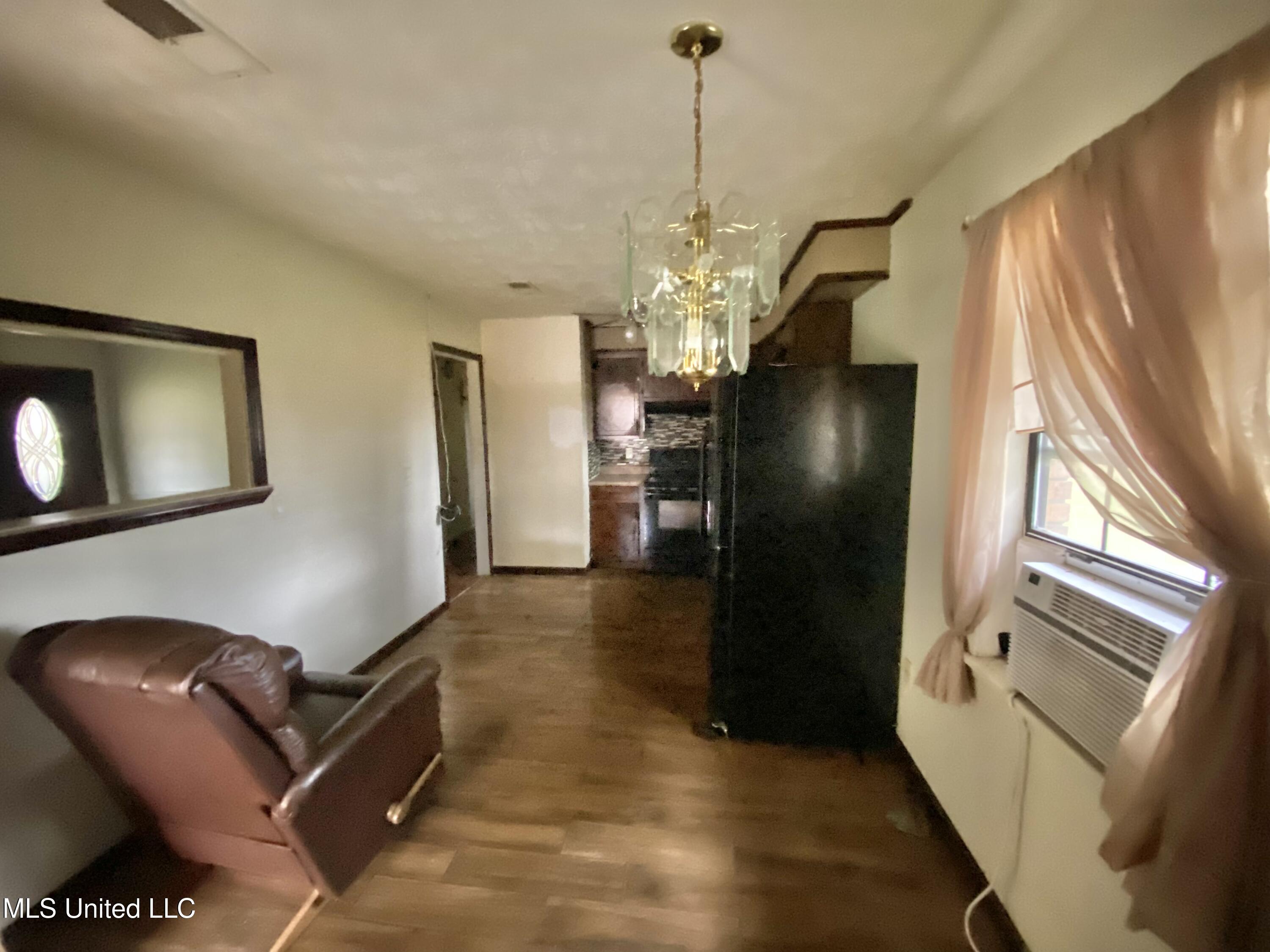 112 Purvis Drive Crystal Springs, MS 39059 - Photo 6 of 15 IMG_4789