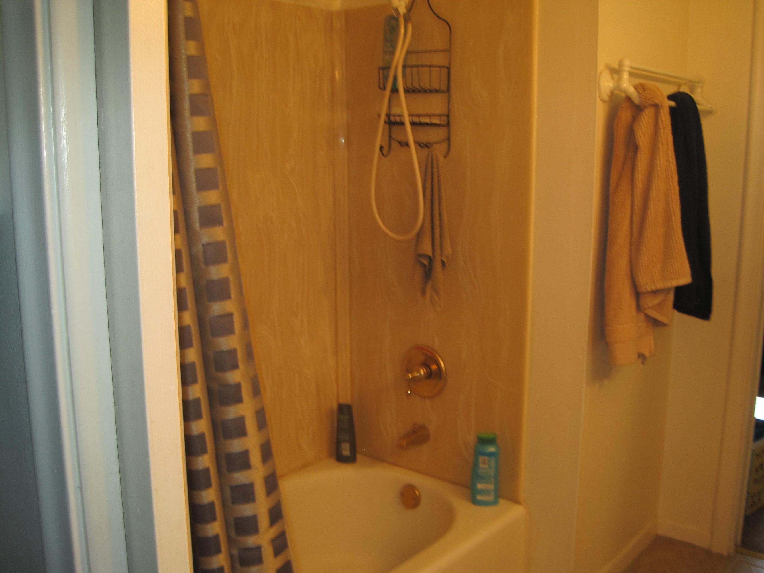 50 Southeast 12th Street, Unit 215 Boca Raton, FL 33432 - Photo 7 of 12 bathroom