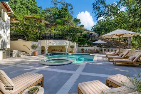 $3,700,000 | 74 Yarrow Valley Lane, Orinda, CA 94563