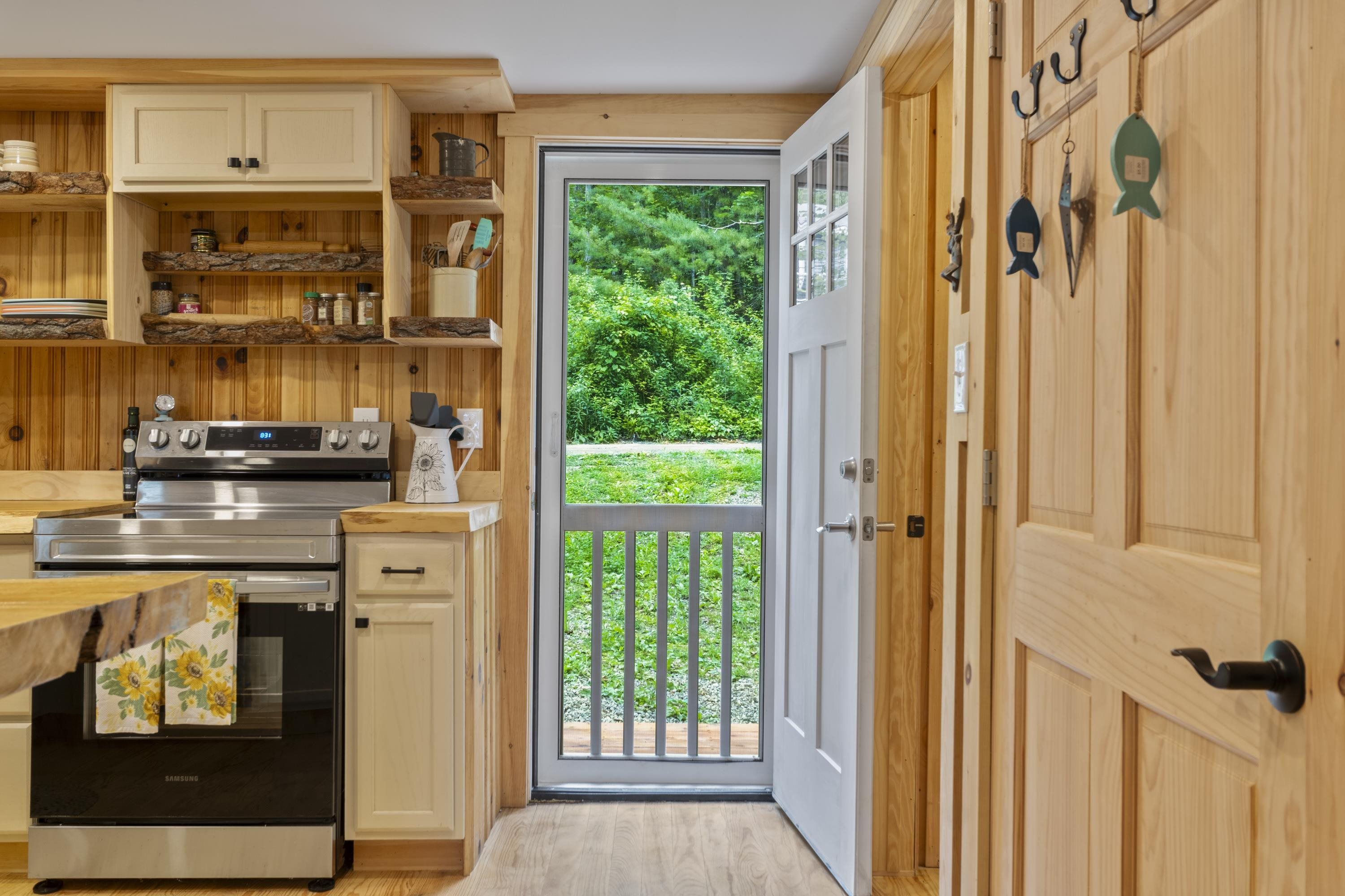 60 Eagle Drive Barrington, NH 03825 - Photo 8 of 45