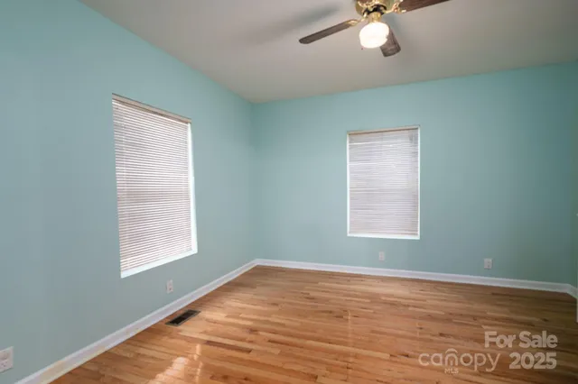 $270,000 | 2541 Grandview Circle Southwest, Lenoir, NC 28645