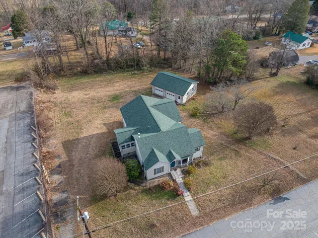 $270,000 | 2541 Grandview Circle Southwest, Lenoir, NC 28645