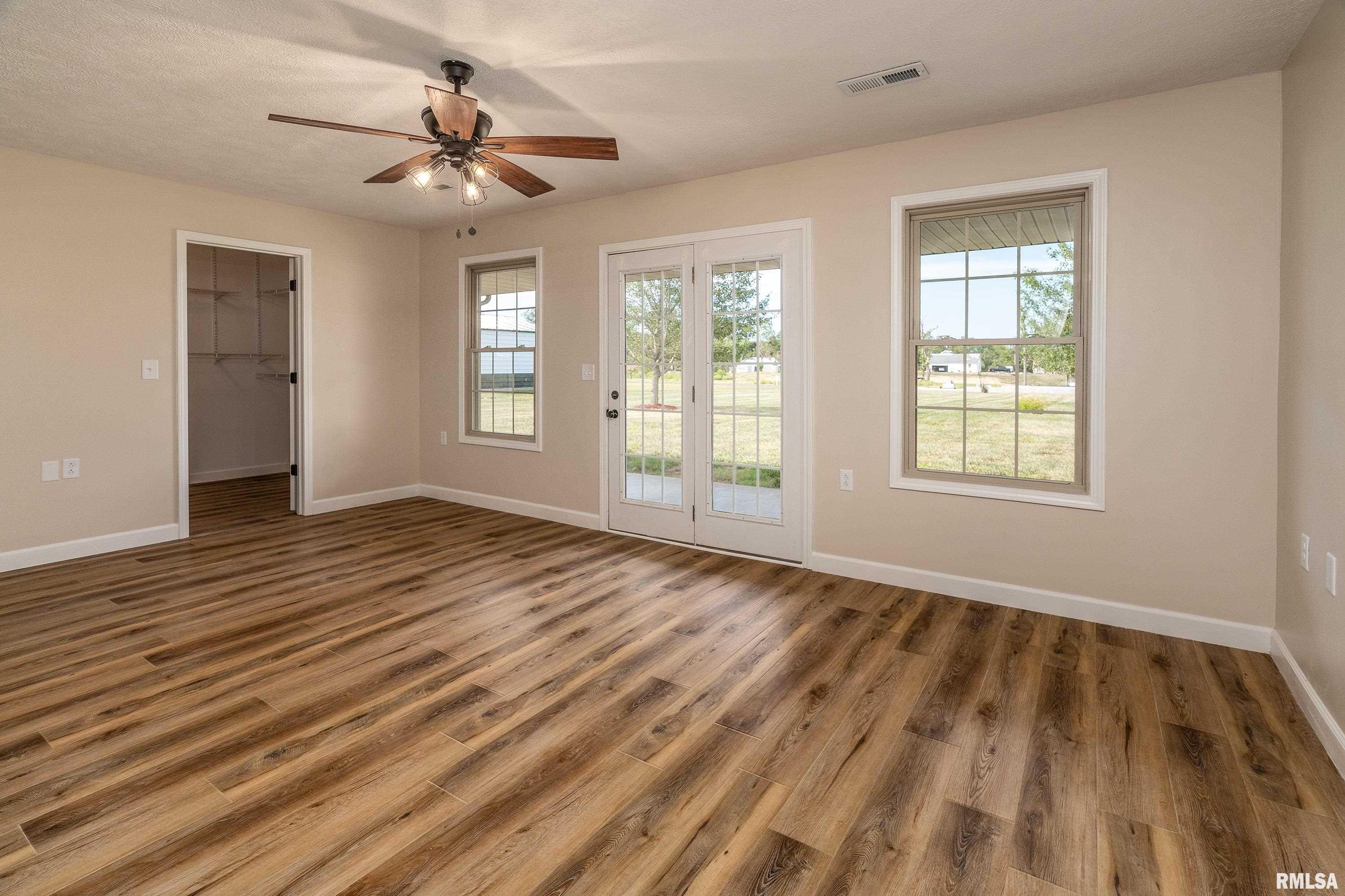 12852 Quarter Horse Road Marion, IL 62959 - Photo 14 of 37