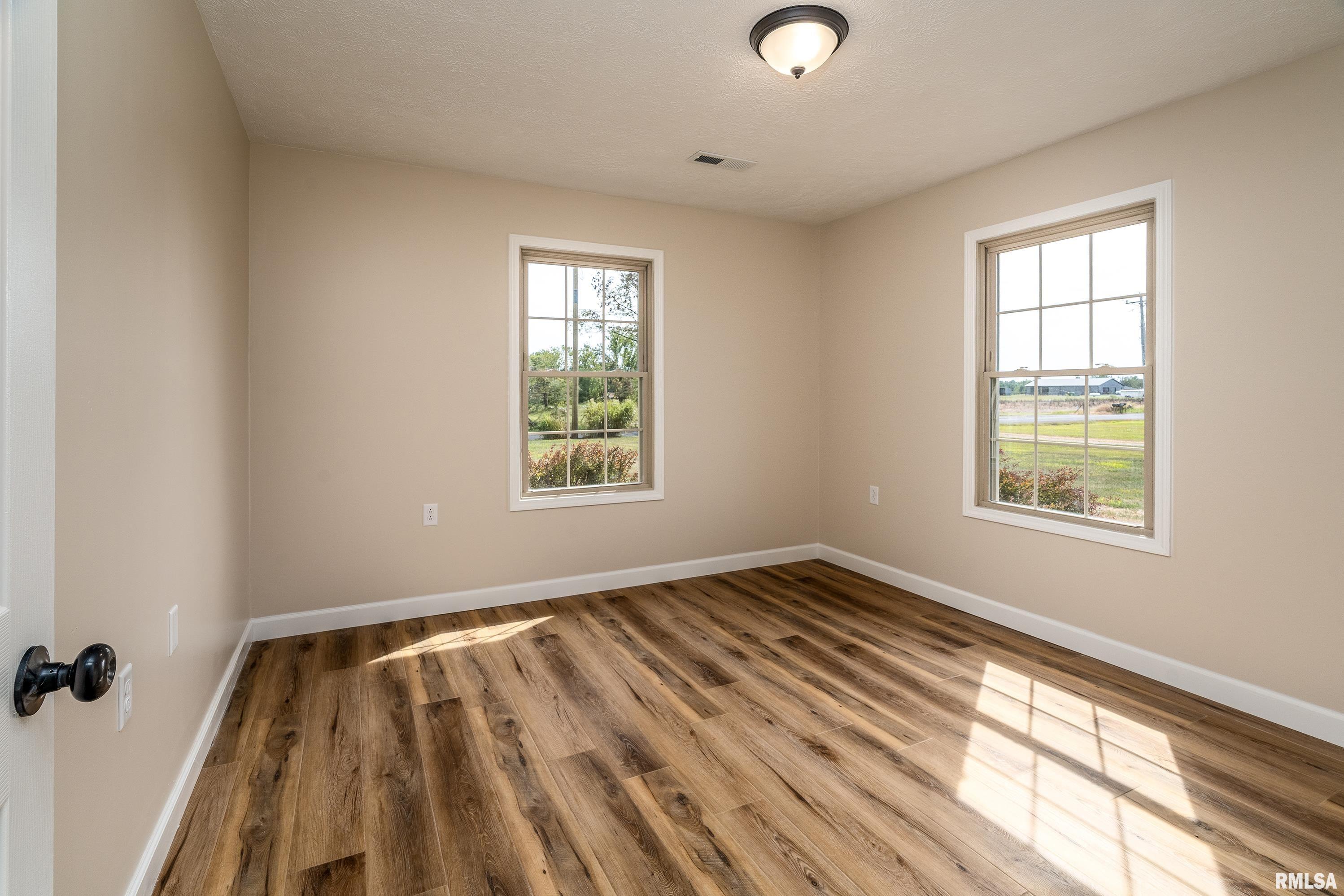 12852 Quarter Horse Road Marion, IL 62959 - Photo 22 of 37