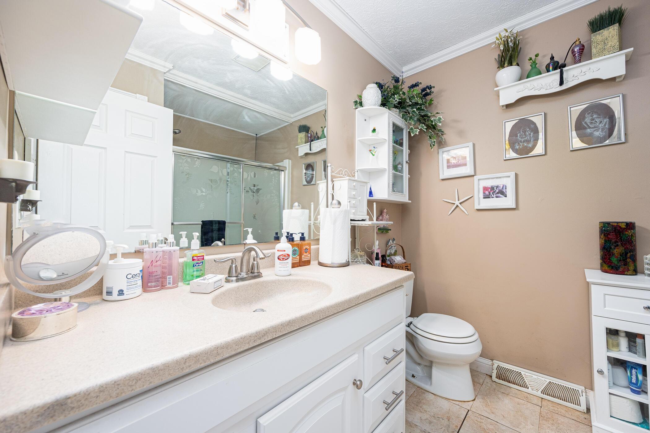 7331 Northridge Road Johnstown, OH 43031 - Photo 10 of 20 7331 northridge 028=bath 1