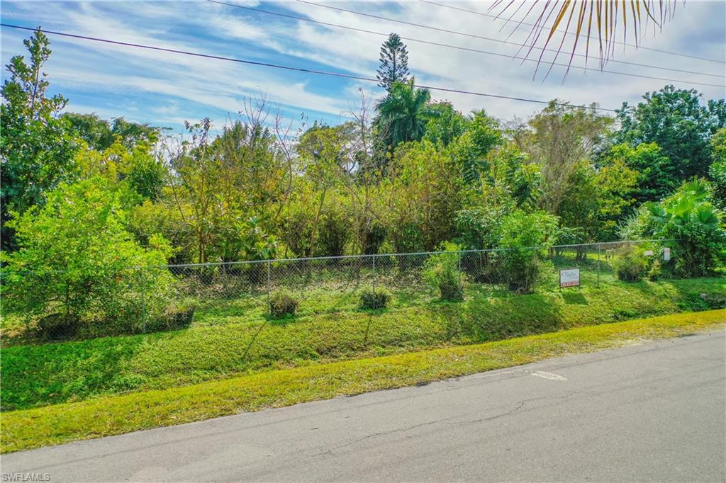 Guilford Road Naples, FL 34112 - Photo 4 of 8 Gallery Image 4