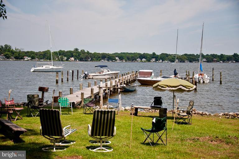 WATERSIDE LAWN AND BEACH