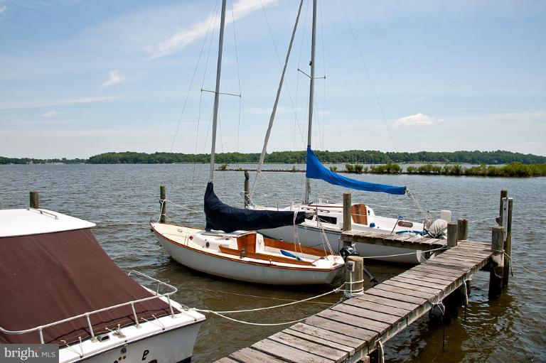 1328 Tar Cove Road Pasadena, MD 21122 - Photo 9 of 16 MULTIPLE SLIP PIER 6 MLW