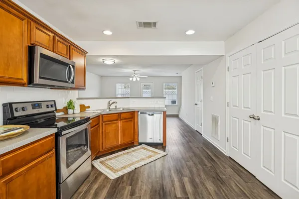 $295,777 | 1791 Red Jacket Drive, Antioch, TN 37013