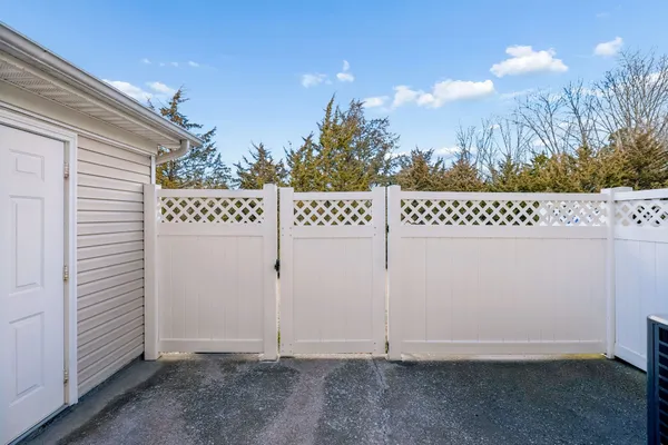 $295,777 | 1791 Red Jacket Drive, Antioch, TN 37013