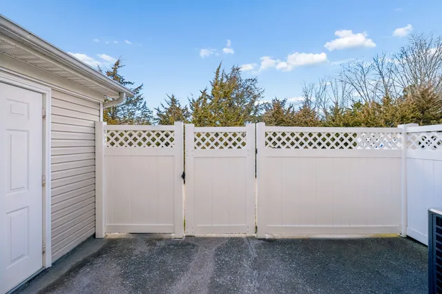 $299,900 | 1791 Red Jacket Drive, Antioch, TN 37013