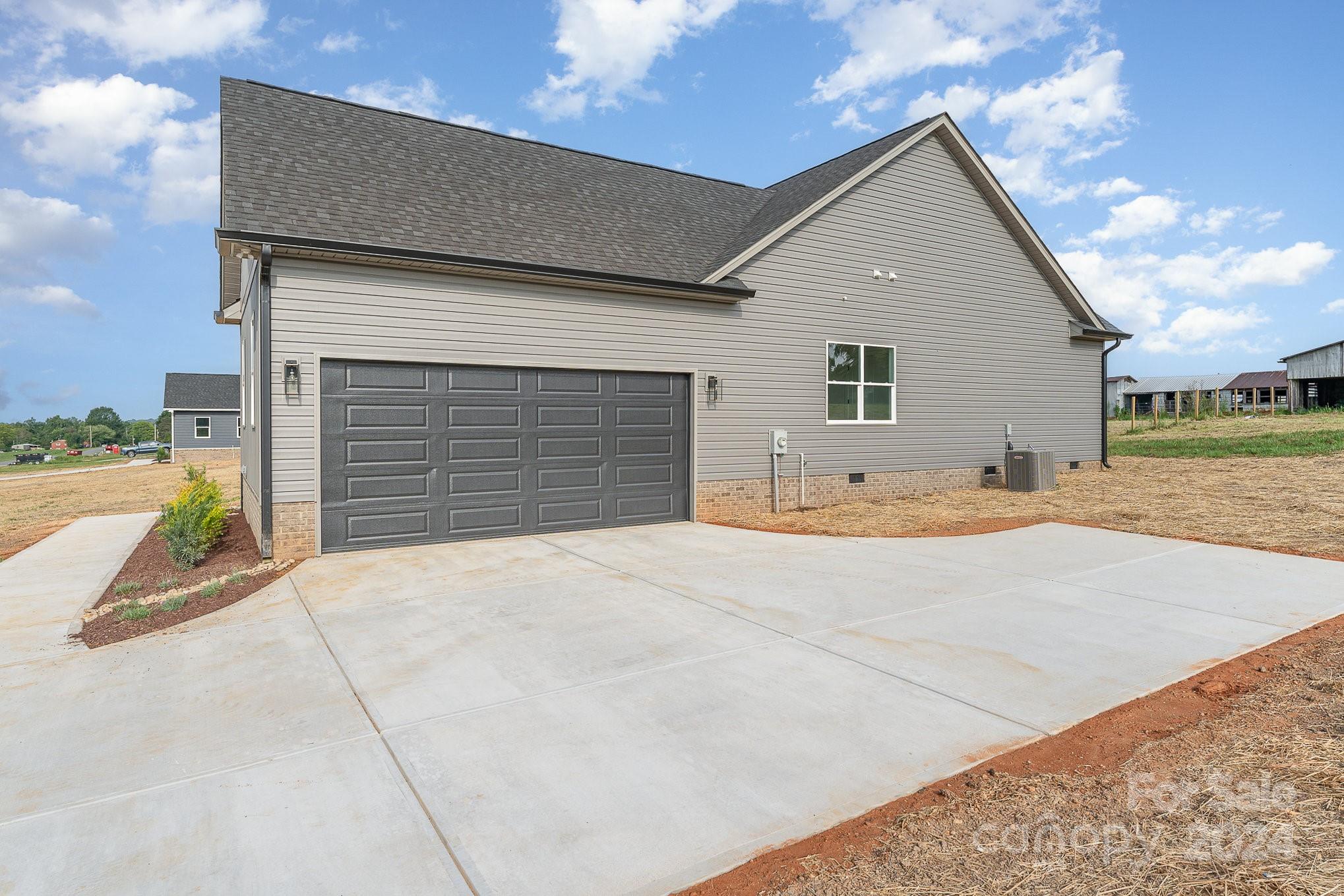 118 Galliher Road Harmony, NC 28634 - Photo 5 of 28 Gallery Image 5