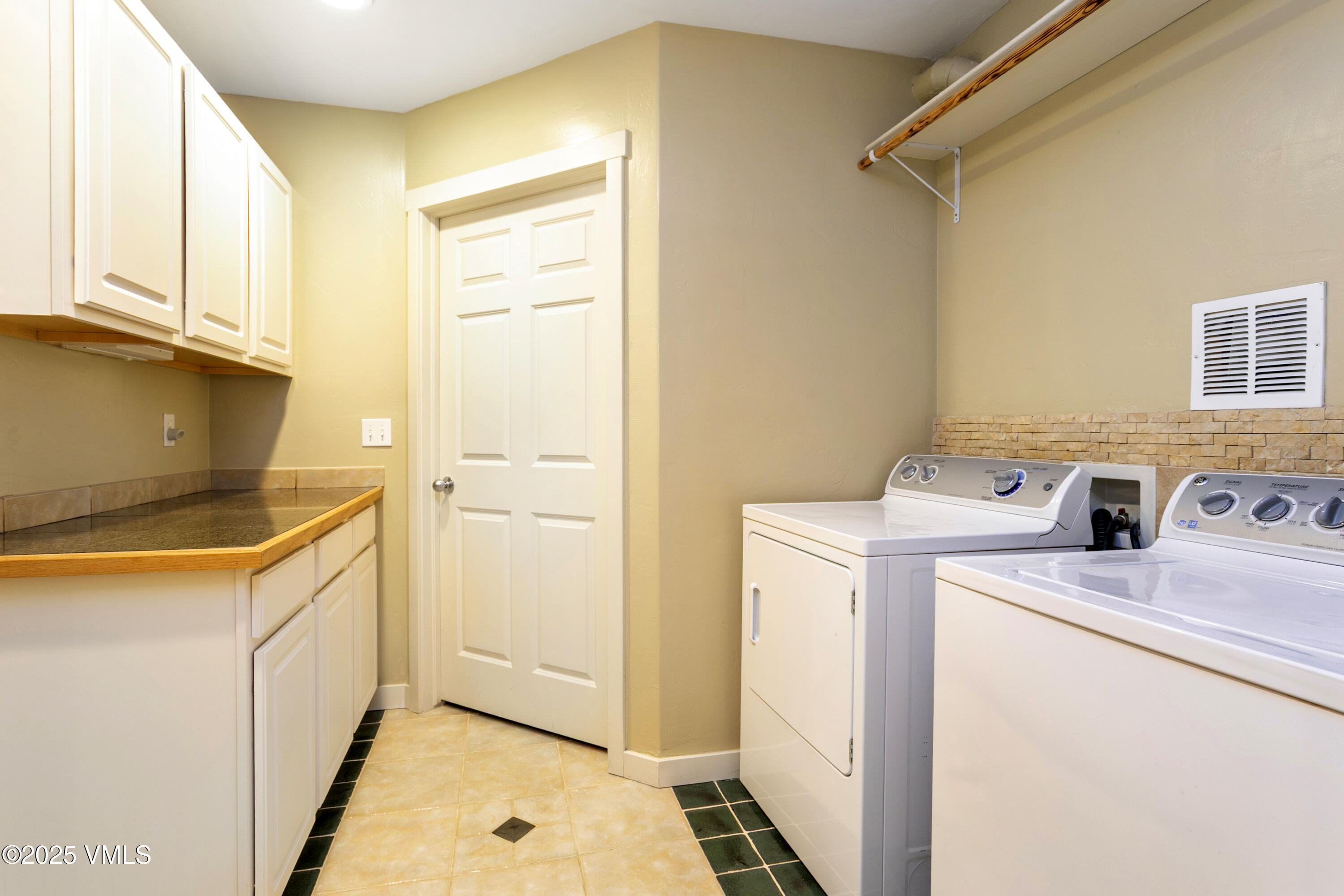 20 MacDonald Street Eagle, CO 81631 - Photo 23 of 26 20 MacDonald St-015