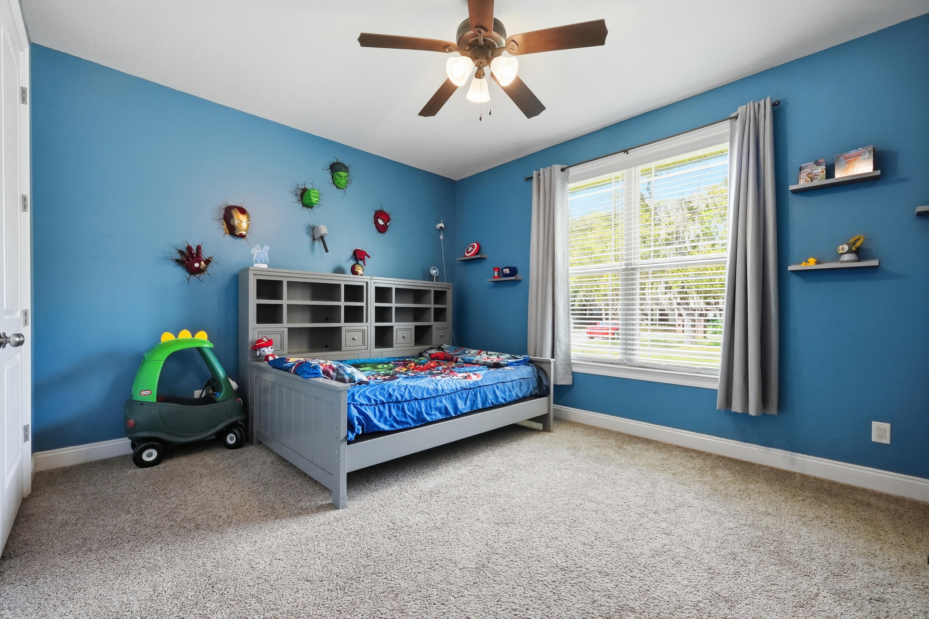 38 Marlborough Road Shalimar, FL 32579 - Photo 46 of 68 a bedroom with bed and a window