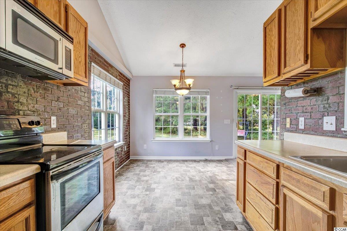 1148 Green Fir Loop Conway, SC 29527 - Photo 10 of 29 Gallery Image 10