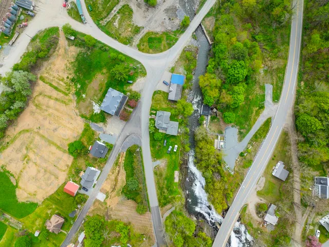 $275,000 | 88 Mill Hill Road, Barnet, VT 05821