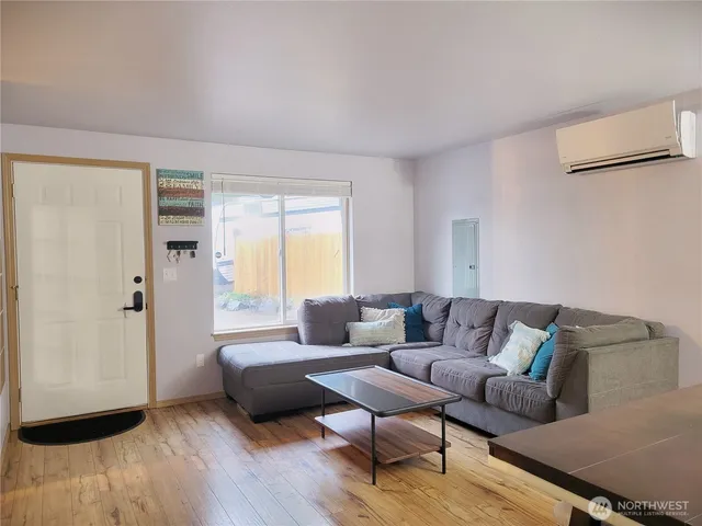 $355,000 | 1908 12th Avenue Southwest, Olympia, WA 98502