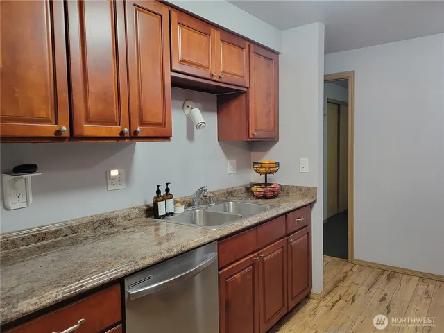 $355,000 | 1908 12th Avenue Southwest, Olympia, WA 98502