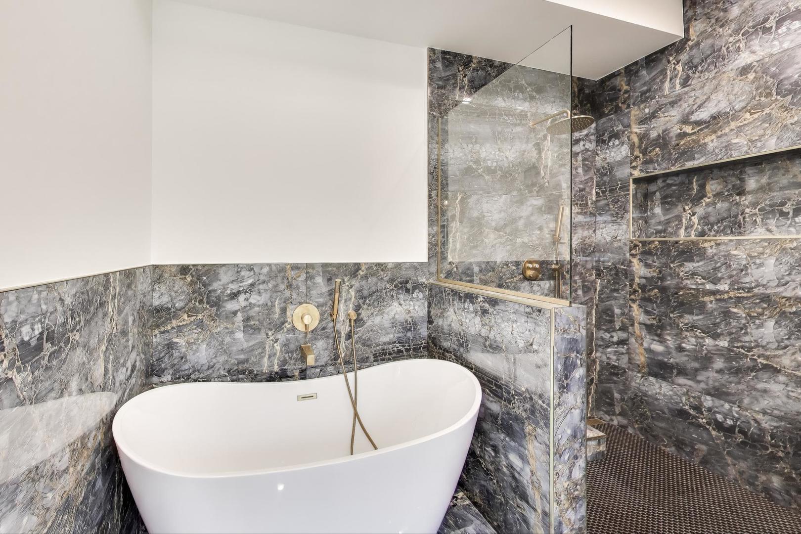 1201 East Madison Park, Unit 3 Chicago, IL 60615 - Photo 19 of 28