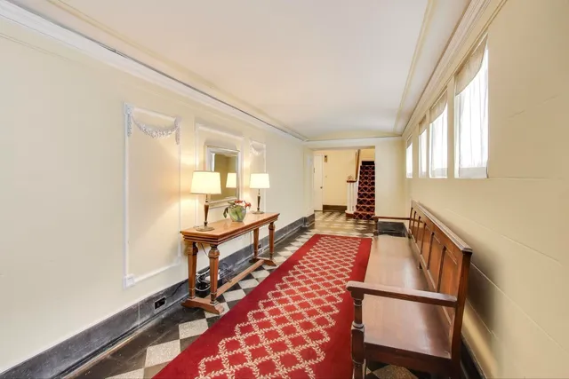 $1,050,000 | 1201 East Madison Park, Unit 3, Chicago, IL 60615