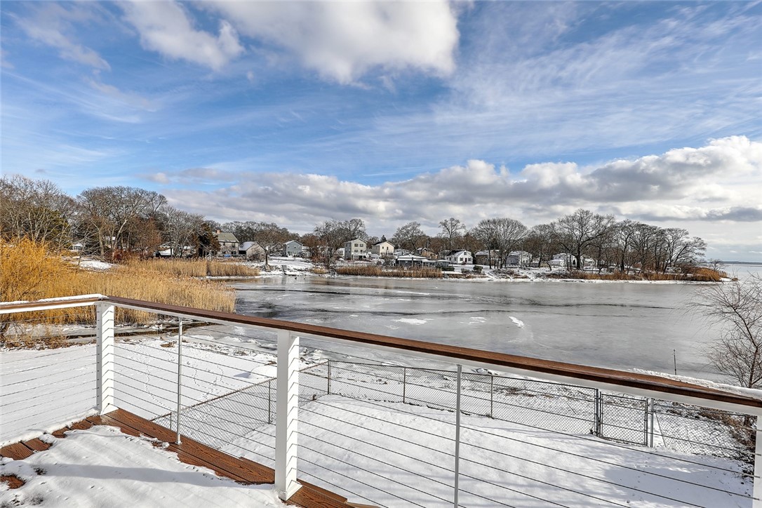 62 Hermit Drive Warwick, RI 02889 - Photo 16 of 31