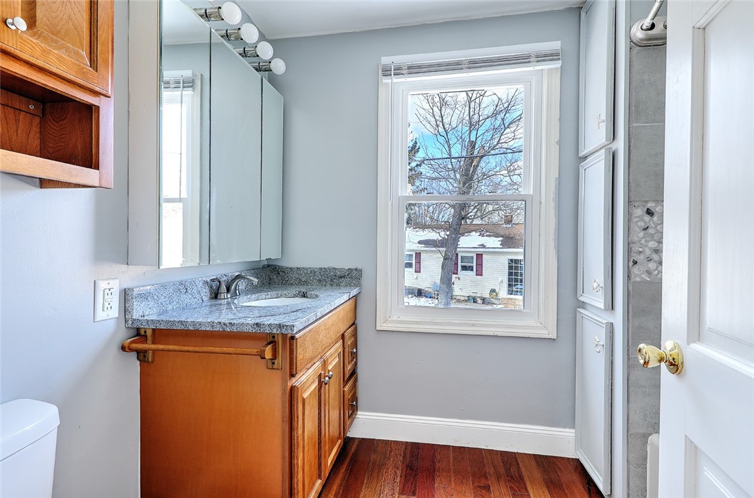 62 Hermit Drive Warwick, RI 02889 - Photo 21 of 31