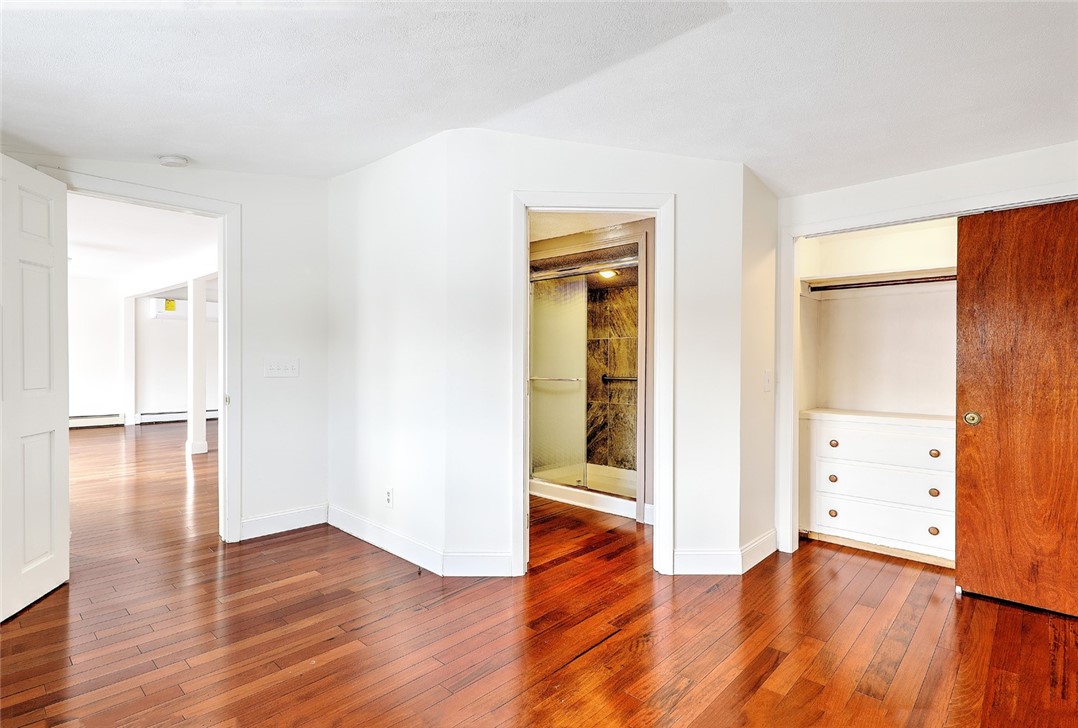 62 Hermit Drive Warwick, RI 02889 - Photo 9 of 31