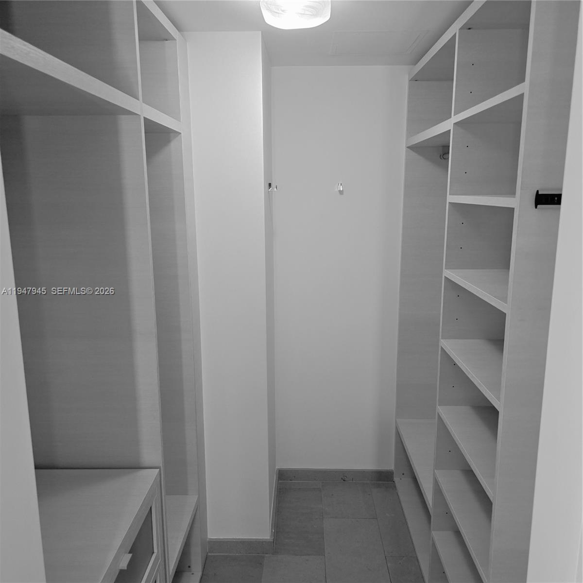 68 Southeast 6th Street, Unit 2110 Miami, FL 33131 - Photo 28 of 59