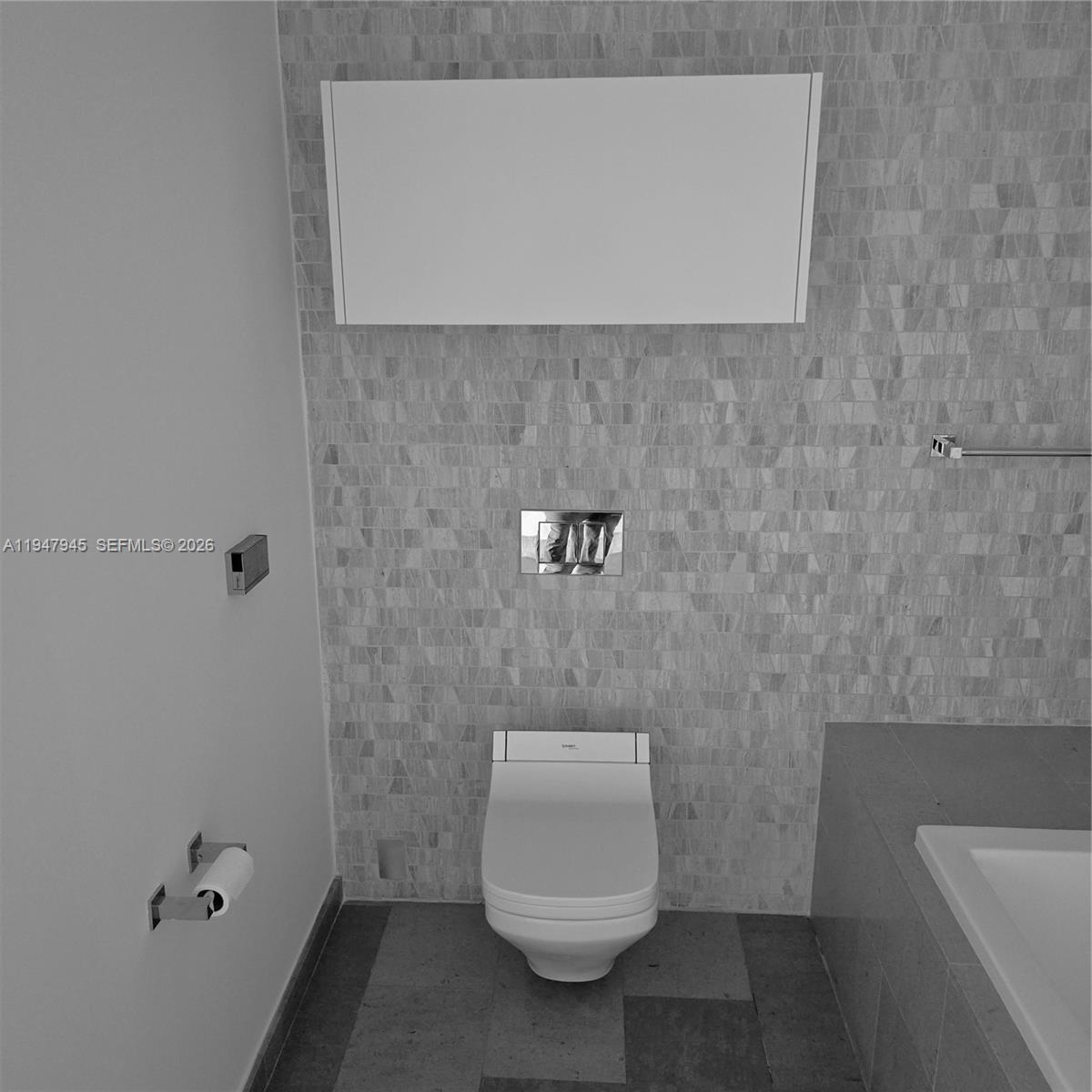 68 Southeast 6th Street, Unit 2110 Miami, FL 33131 - Photo 34 of 59