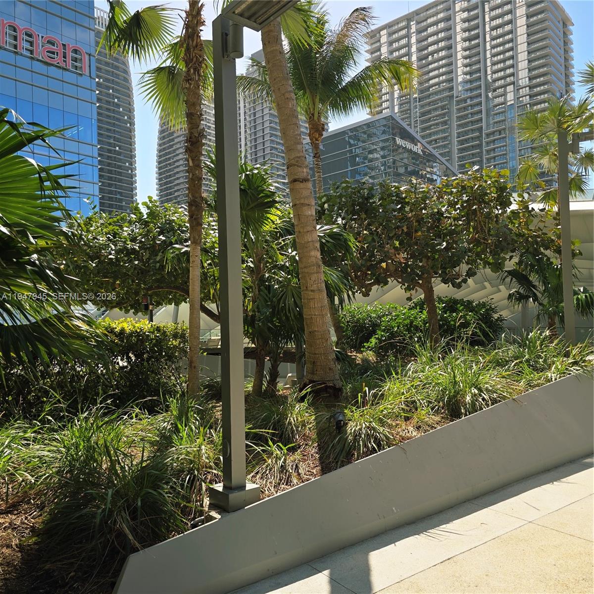 68 Southeast 6th Street, Unit 2110 Miami, FL 33131 - Photo 49 of 59