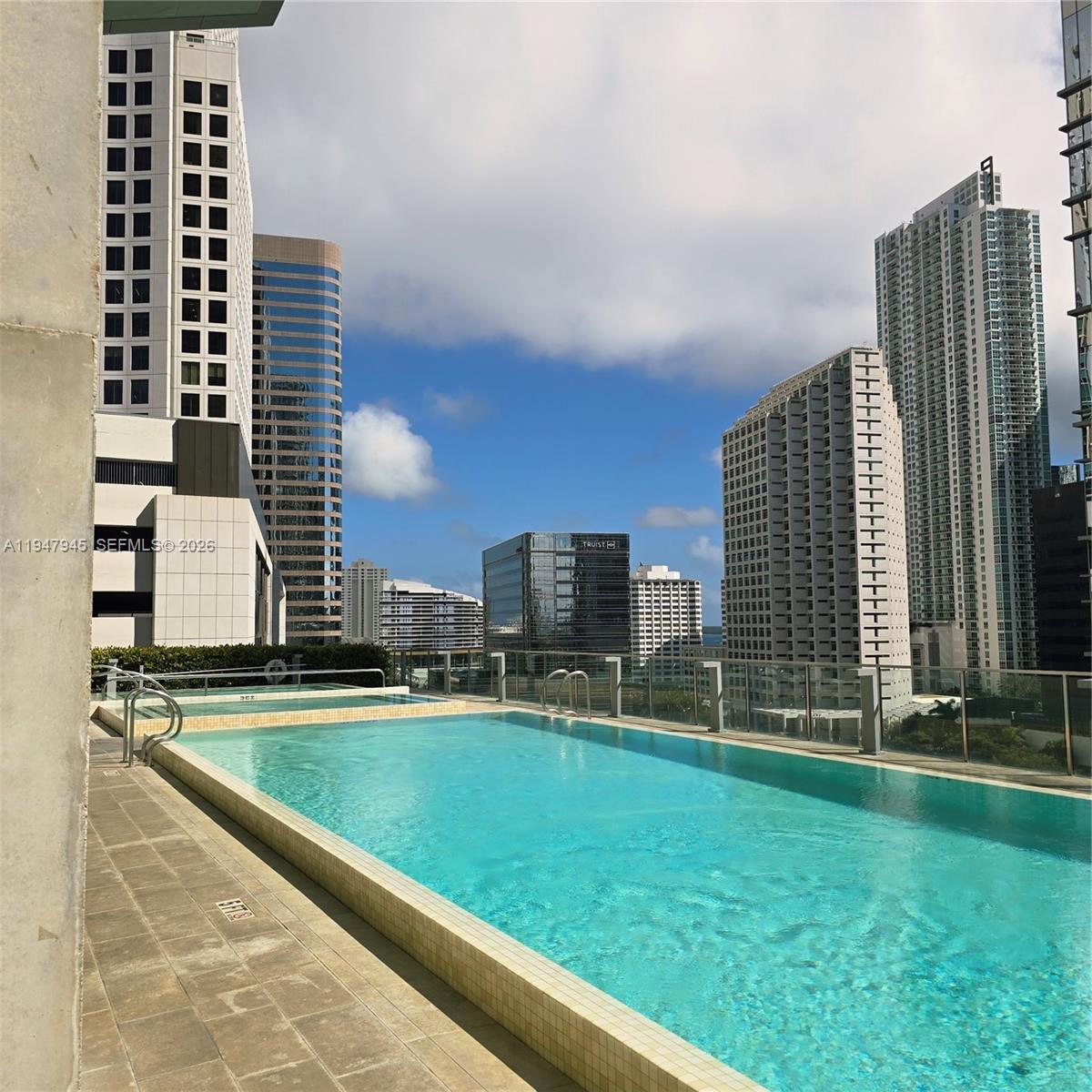 68 Southeast 6th Street, Unit 2110 Miami, FL 33131 - Photo 51 of 59