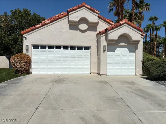 $4,500 | 2609 Sun Reef Road, Las Vegas, NV 89128