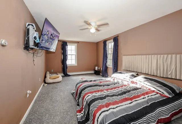 $465,000 | 57 Lyndsey Lane, Weare, NH 03281