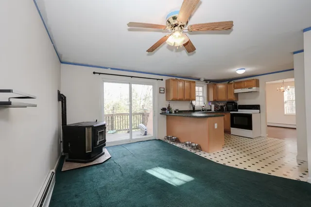 $465,000 | 57 Lyndsey Lane, Weare, NH 03281