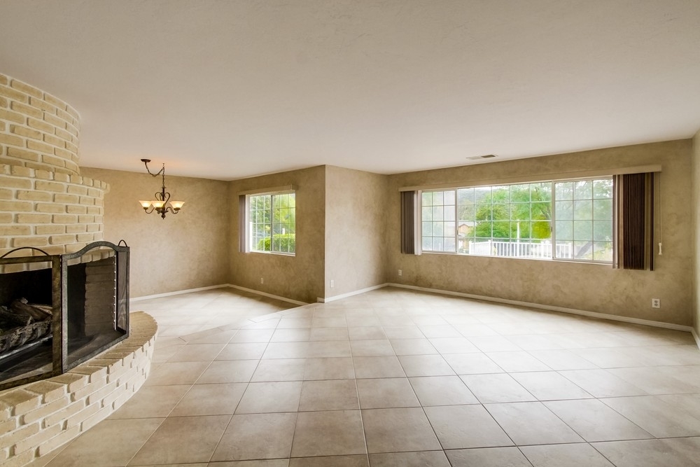 14540 Twin Peaks Road Poway, CA 92064 - Photo 5 of 25 Gallery Image 5