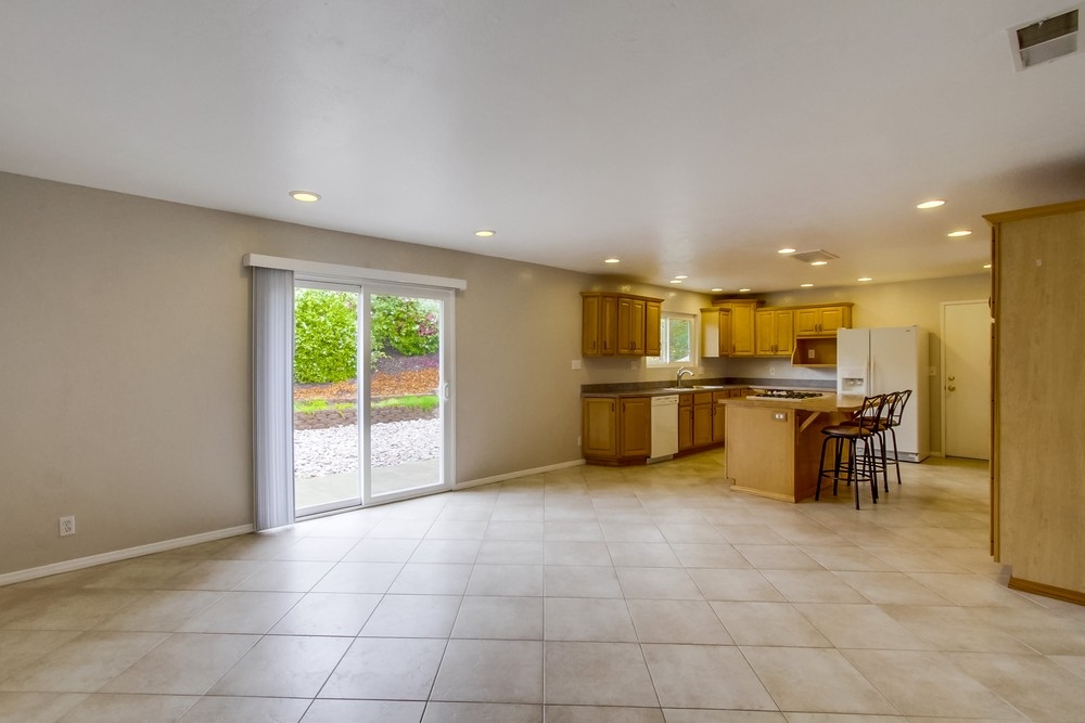 14540 Twin Peaks Road Poway, CA 92064 - Photo 8 of 25 Gallery Image 8